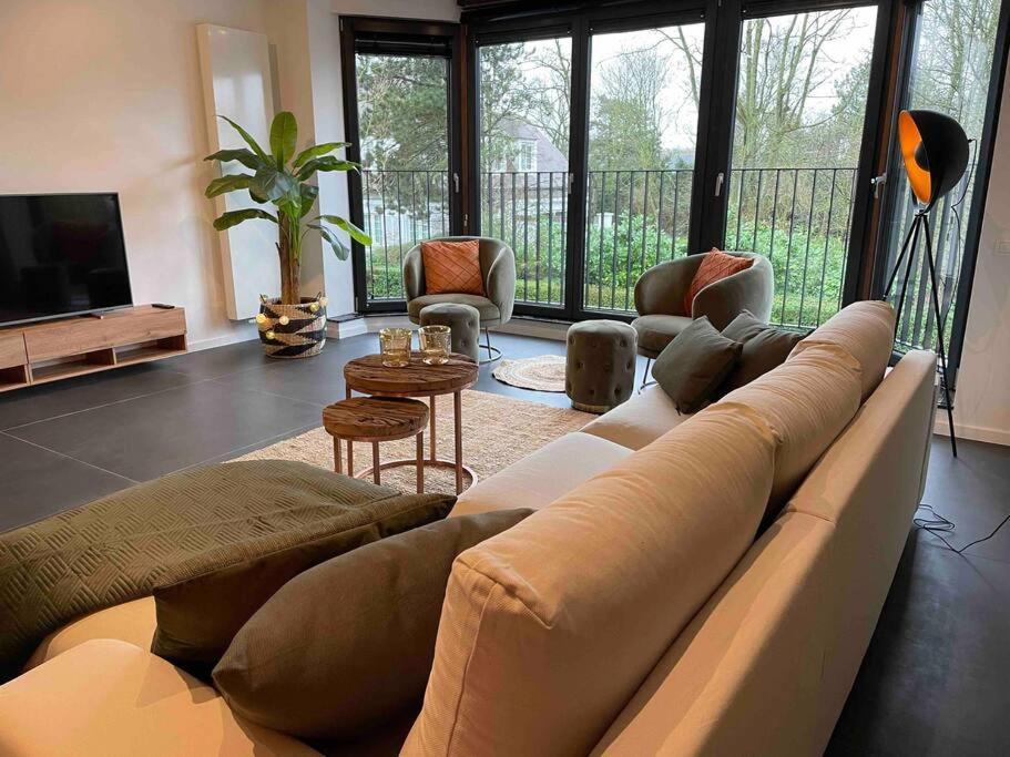 Ostend Chic, Luxe Loftstijl In Oostende Exterior photo